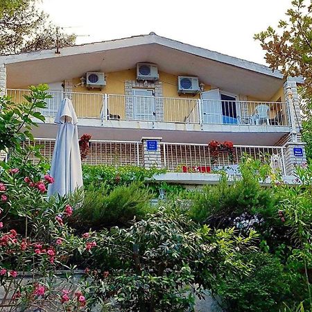 Apartmani Lidija Karin Donji Donji Karin Buitenkant foto