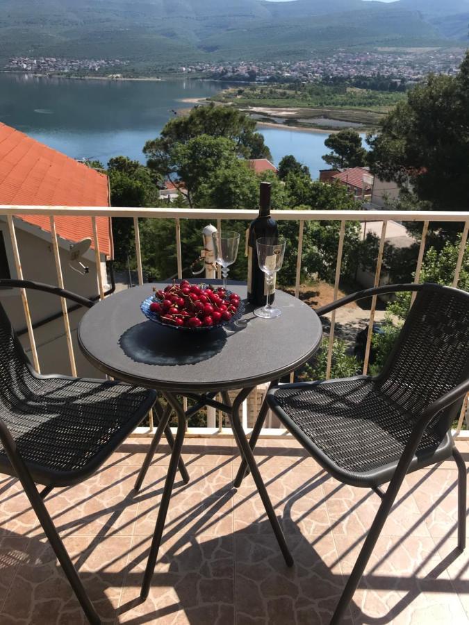 Apartmani Lidija Karin Donji Donji Karin Buitenkant foto