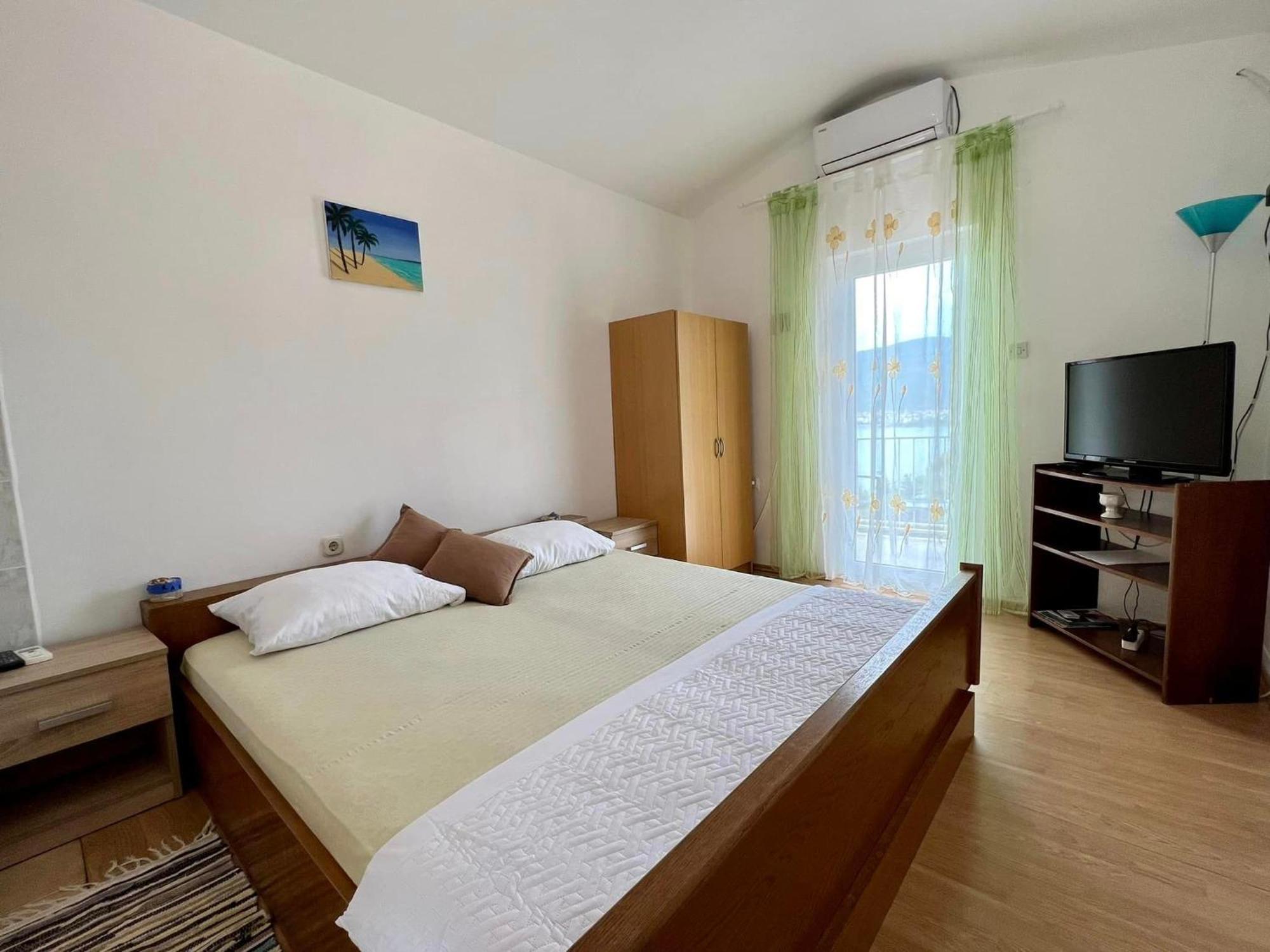 Apartmani Lidija Karin Donji Donji Karin Buitenkant foto