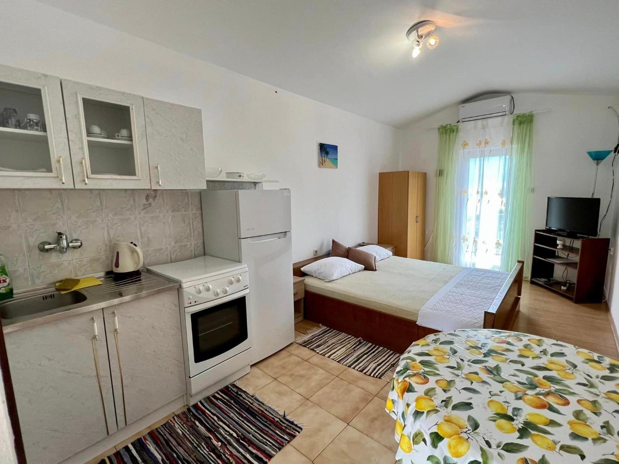 Apartmani Lidija Karin Donji Donji Karin Buitenkant foto