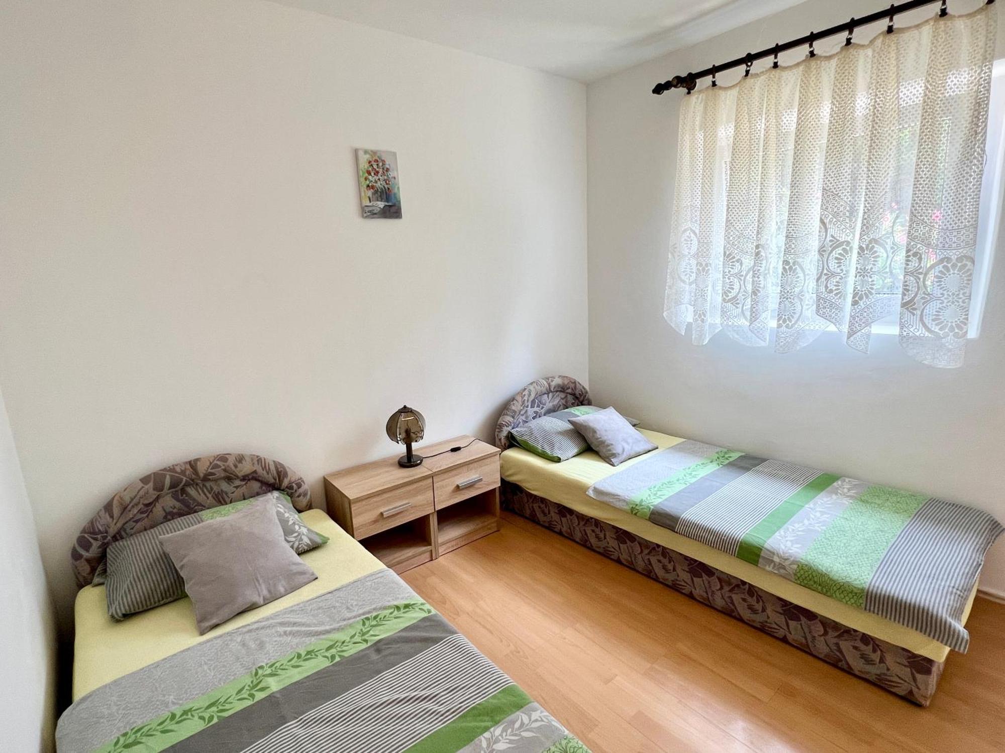 Apartmani Lidija Karin Donji Donji Karin Buitenkant foto
