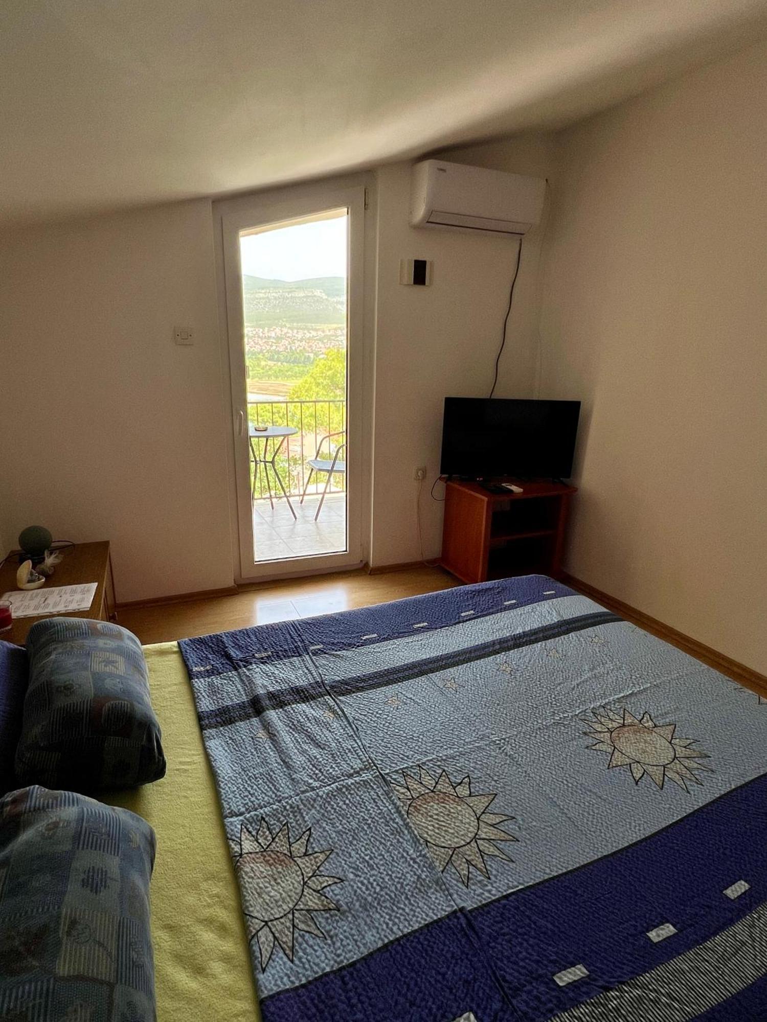 Apartmani Lidija Karin Donji Donji Karin Buitenkant foto